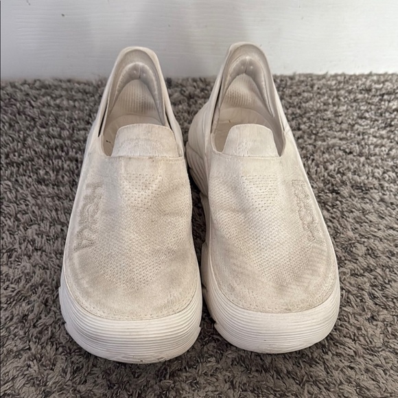 Hoka White Sneakers Slip-On Casual - Picture 3 of 8